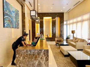 8 Adriatico Condo beside Robinsons Mall Y1