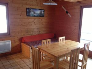 Chalets Mirabelle C8 : photos des chambres