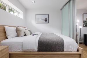 Cozy 1BR BSMT Escape Large Free Parking