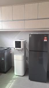A&W RnR