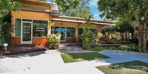 OYA International Resort Phuket 普吉岛欧雅国际度假酒店