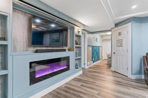 Private Family Entertainers Suite