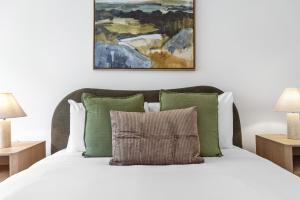 Spacious 1BR Near Hospital, QUT and CBD with Parking!