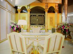 Lace Boutique Hotel