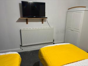 Twin room at Sandon road