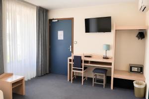 Hotels Hotel de Geneve et Restaurant , Faverges-Seythenex : Chambre Lits Jumeaux Standard