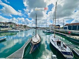 Maisons de vacances LE REFUGE DES MARINS - Maison de pecheurs spacieuse Triplex : photos des chambres