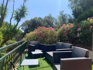 Villa bellevue sainte maxime un écrin de verdure au cœur du sémaphore piscine XXL