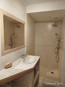 Maisons de vacances Villa plein pieds 8 personne piscine reste semaine juillet aout : photos des chambres