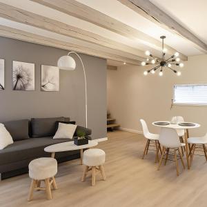 Appartements Maison tout equipee! Avec SALLE DE CINEMA!!! : photos des chambres