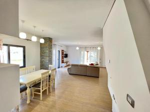 Luxury Penthouse with SeaView