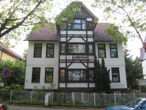 WaldFried - zentral gelegen, Kamin, WLAN, TV