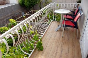 Tanya-Apartments and Rooms