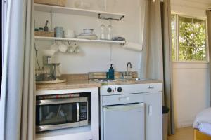 30 PCT OFF! Malibu Charming Suite, Ocean View, King Bed