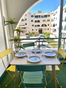 Lappartement de Charles By Calyferias