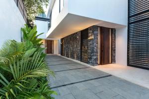 Alex Villas Grey and White