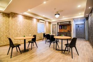 Brill Green Arcade 5min From International Airport