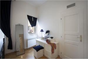 Charles Bridge Apartment