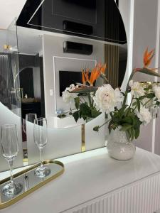 Paris in Cracow Apartment