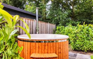 Geweldig Chalet veel privacy 6 persoons VP024