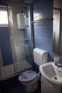 Tanya-Apartments and Rooms