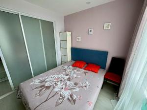 Atlantis Condo Resort by PSR