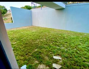Green Roof Villa - Sea View & Large Garden