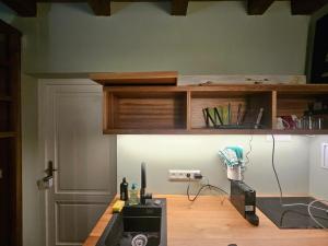 Bijou house in a private garden!