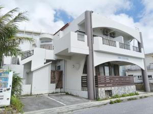 Kariyushi Condominium Resort Sea Side House