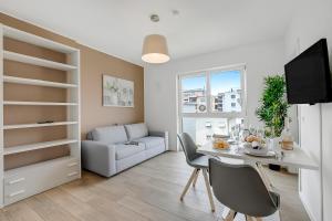 One Bedroom Apartment with Balcony 1 room in Modern apartment in Lugano