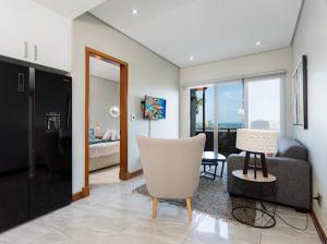 Eden Palms 16 Sleeper