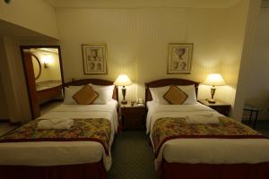 Connaught Palace Hotel, Dubai