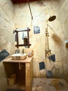 The Fort Valley BnB , Karatu