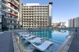 Luxury Retreat in Arjan with Refined Living