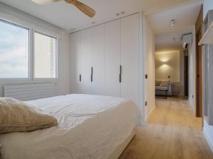 Deluxe Apartment Mirasierra