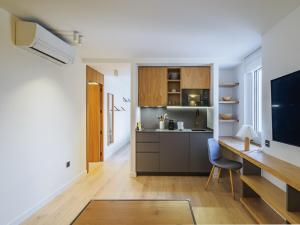 Deluxe Apartment Mirasierra