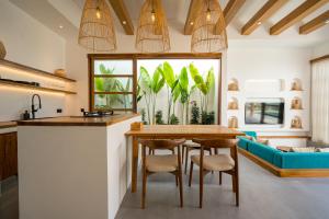 Villa Blue Peach - Nyang Nyang by Yolla Hospitality