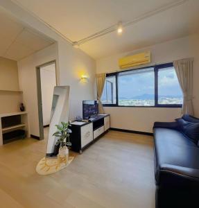 Modern Loft Family Suite