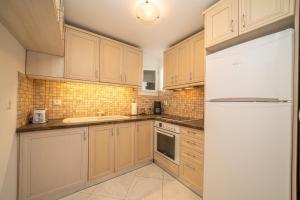 Irene Luxury Apartments