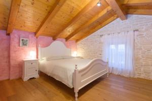 Villa Mišan by Istrialux