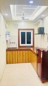 Sri Shyamalaya Premium Homestay 400m to RJB