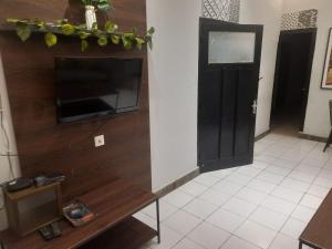 Capital O Cipanas Residence (Villa Agape)