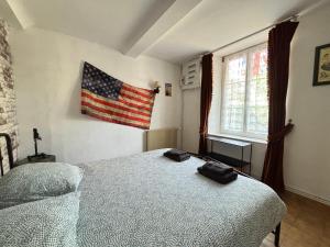 Maisons de vacances Les continents maison spacieuse 4 belles chambres parking privatif terrasse a 5 mn a pied tous commerces et 20 mn plage Omaha Beach : photos des chambres