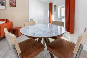 Le Post-Rétro, hyper centre, avec parking gratuit et ascenseur