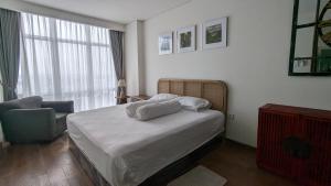 Vasaka The Reiz Condo