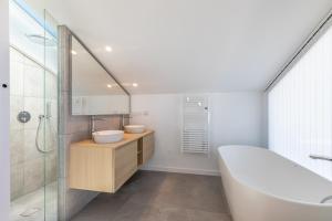 Villas Villa Baroya - Villa piscine proche des plages : photos des chambres