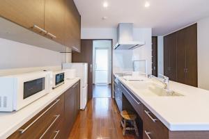 豊橋民泊最大10名様駐車場1台無料2台目相談可