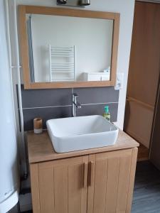 Appartements La Scie - Domaine du Presbytere : photos des chambres