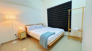 PUSAT BANDAR PUCHONG FULLY AIRCON Homestay
