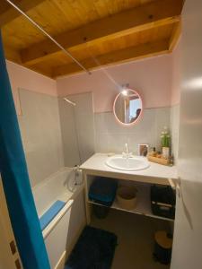 Appartements Appartement jolie vue et piscine : photos des chambres